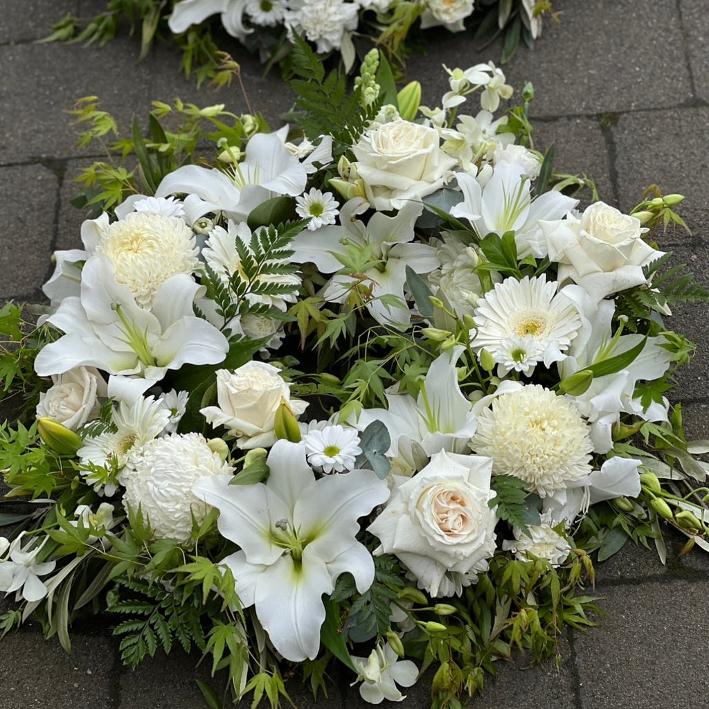 Funeral Wreath Hollow