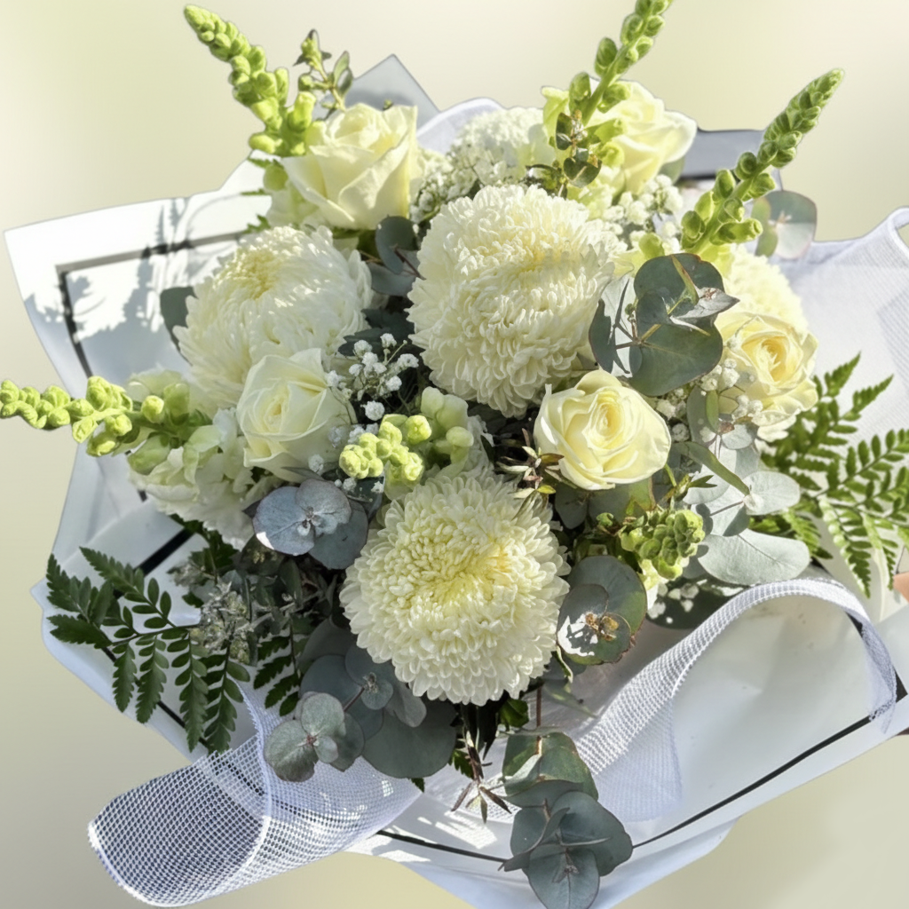 Purity: The Signature White Bouquet